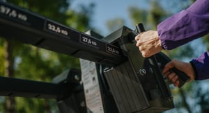 Adjusting the weight unit