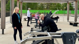 Senior citizens and Laurea UAS physiotherapy students taking part in Omnigym Global Strength Day 2026 outdoor gym training event promoting active ageing and strength training