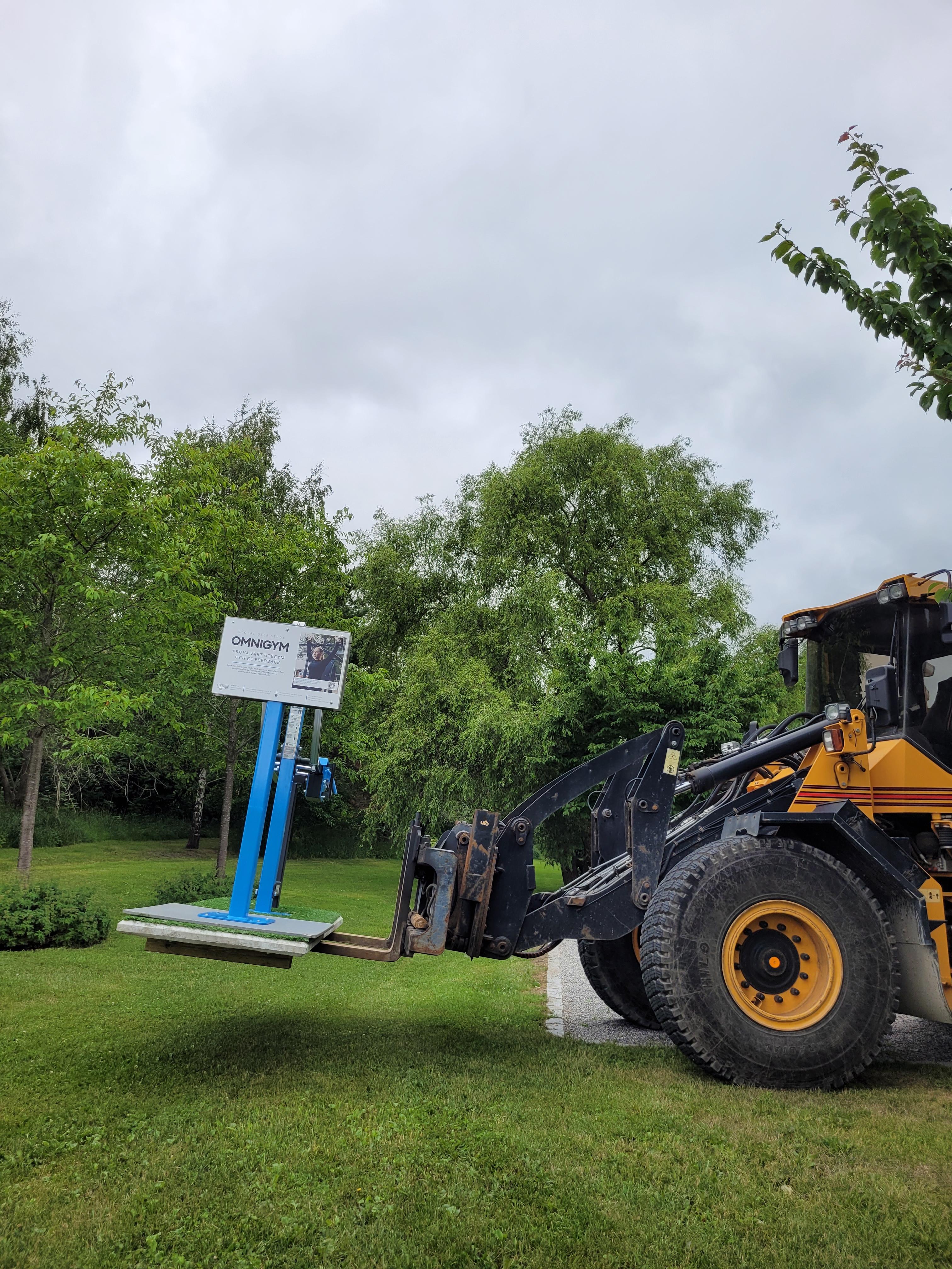 Installation of a movable gym